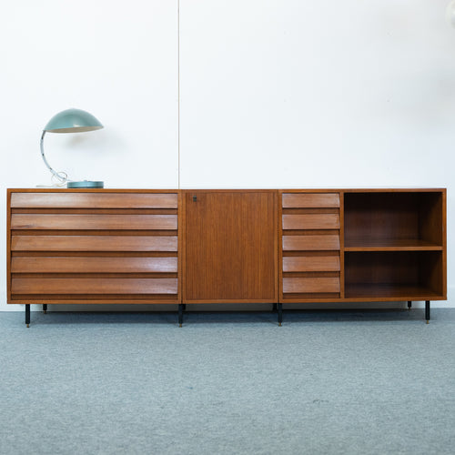 Italiaans midcentury teak dressoir